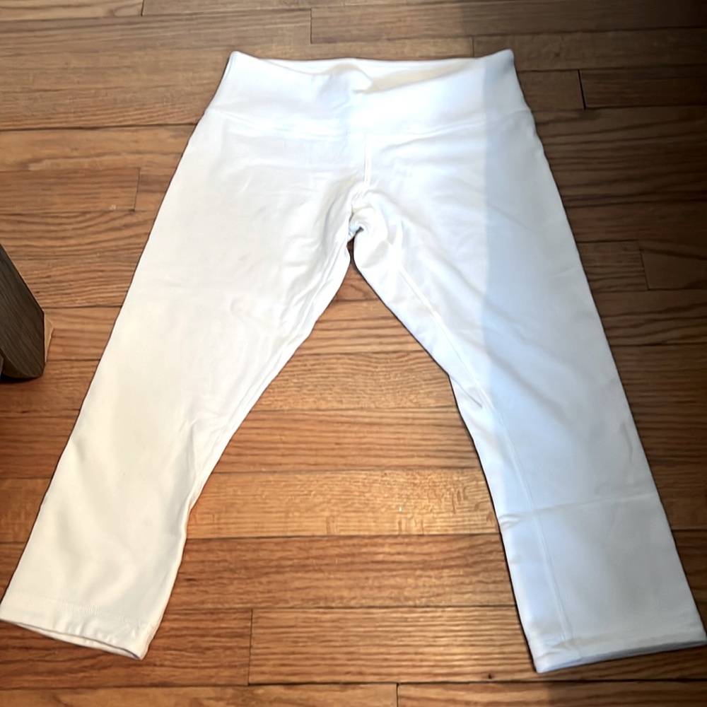 lululemon High-Rise Crop leggings white